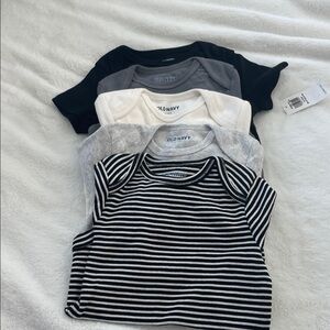 Old Navy Kids Bodysuits - Black, White, Gray